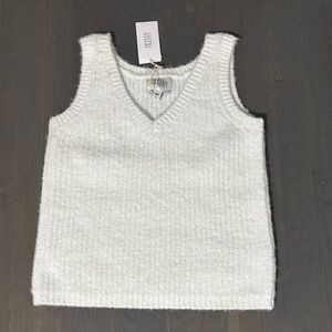 FIFTEEN TWENTY NICOLE SWEATER TANK NWT never worn very soft